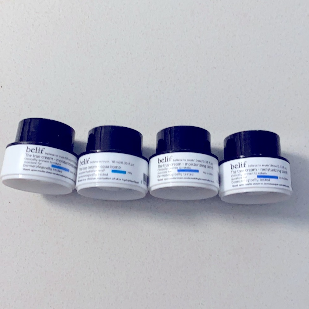 New belif *Set of 4 * The True Cream: Aqua & Moist